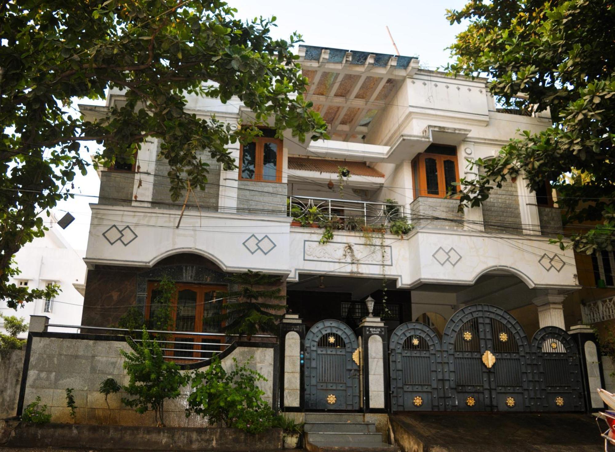 Golden Gate Serviced Apartment Chennai Exterior foto